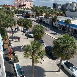 Meet your Posher, Stephen